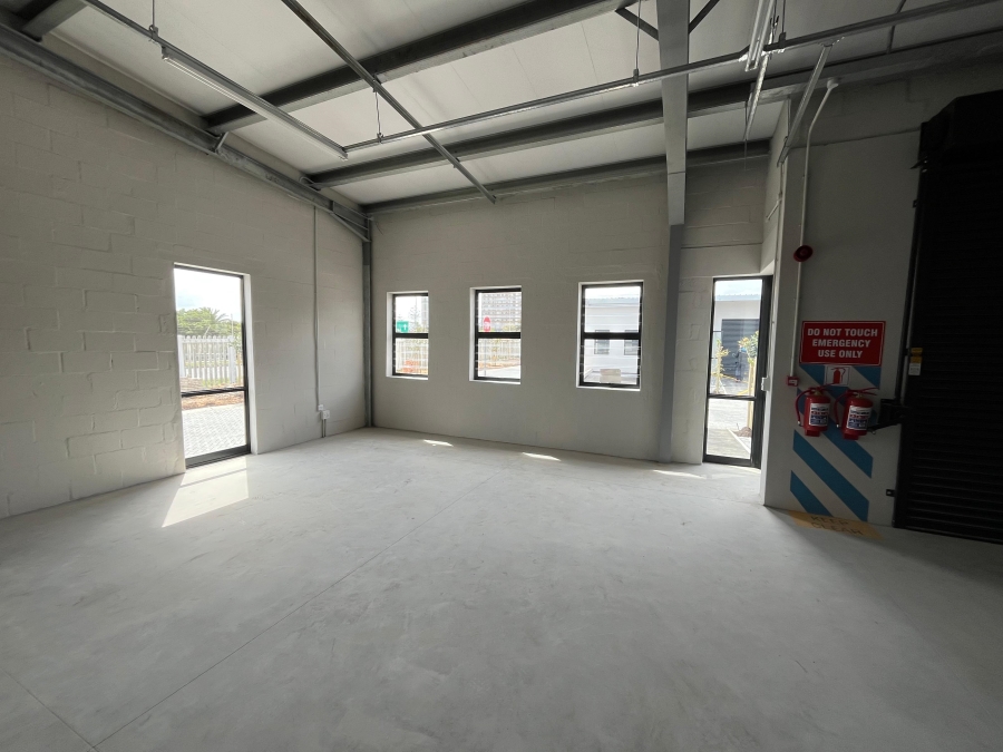 To Let commercial Property for Rent in Montague Gardens Western Cape